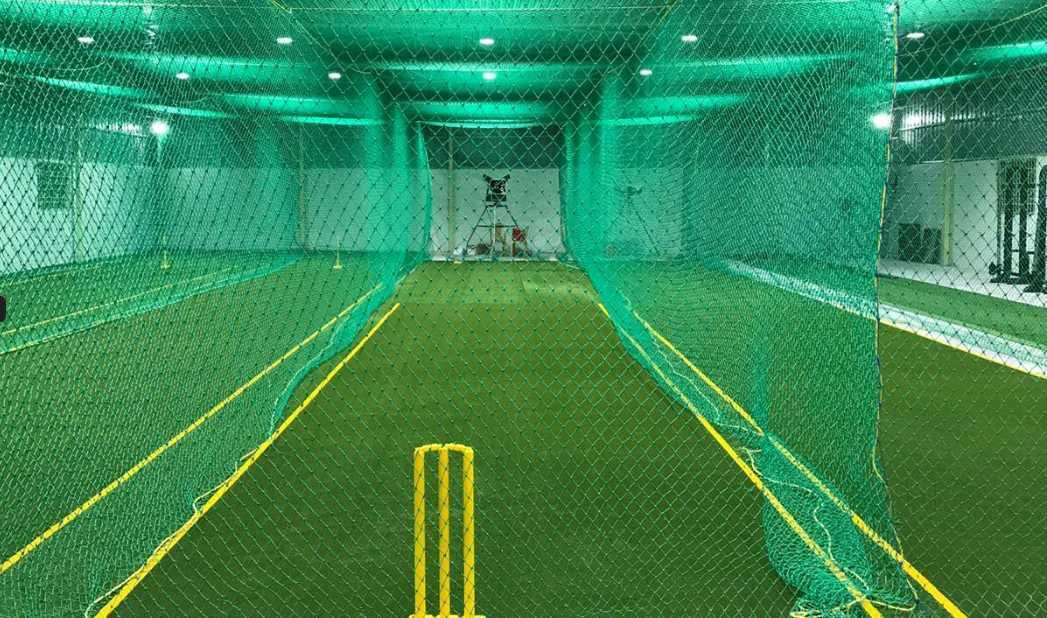 🏏 Cricket Bowling Machine – Daily Practice at SN Cricket Plaza
